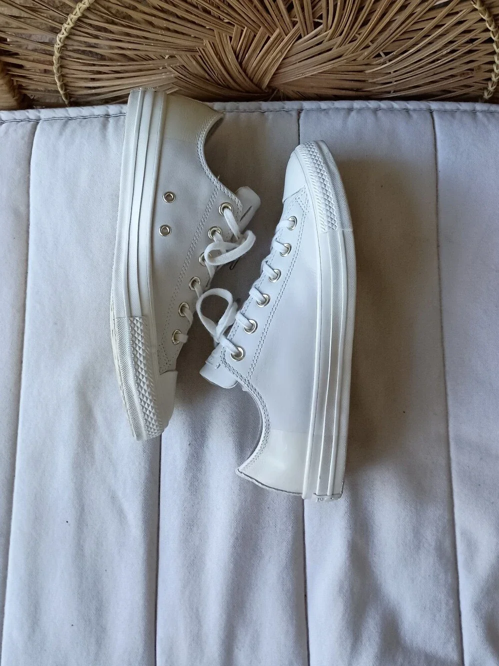 Converse White Low Top Sneakers with Gold Eyelets_9.5 - Picture 7 of 9